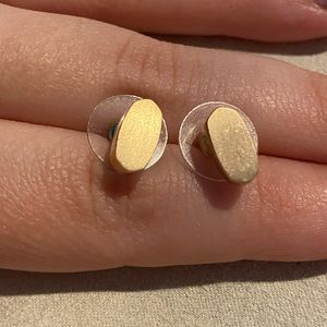 Kendra Scott Gold Studs